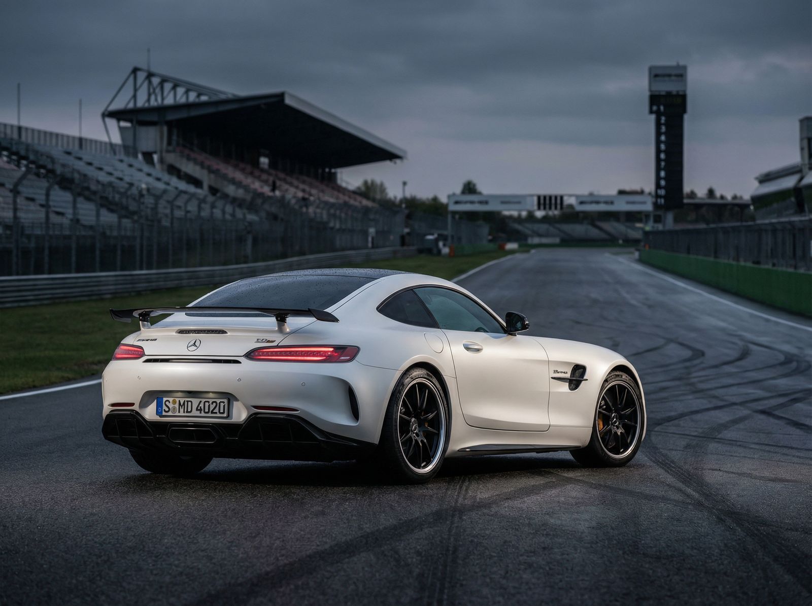 福利姬性能车视频